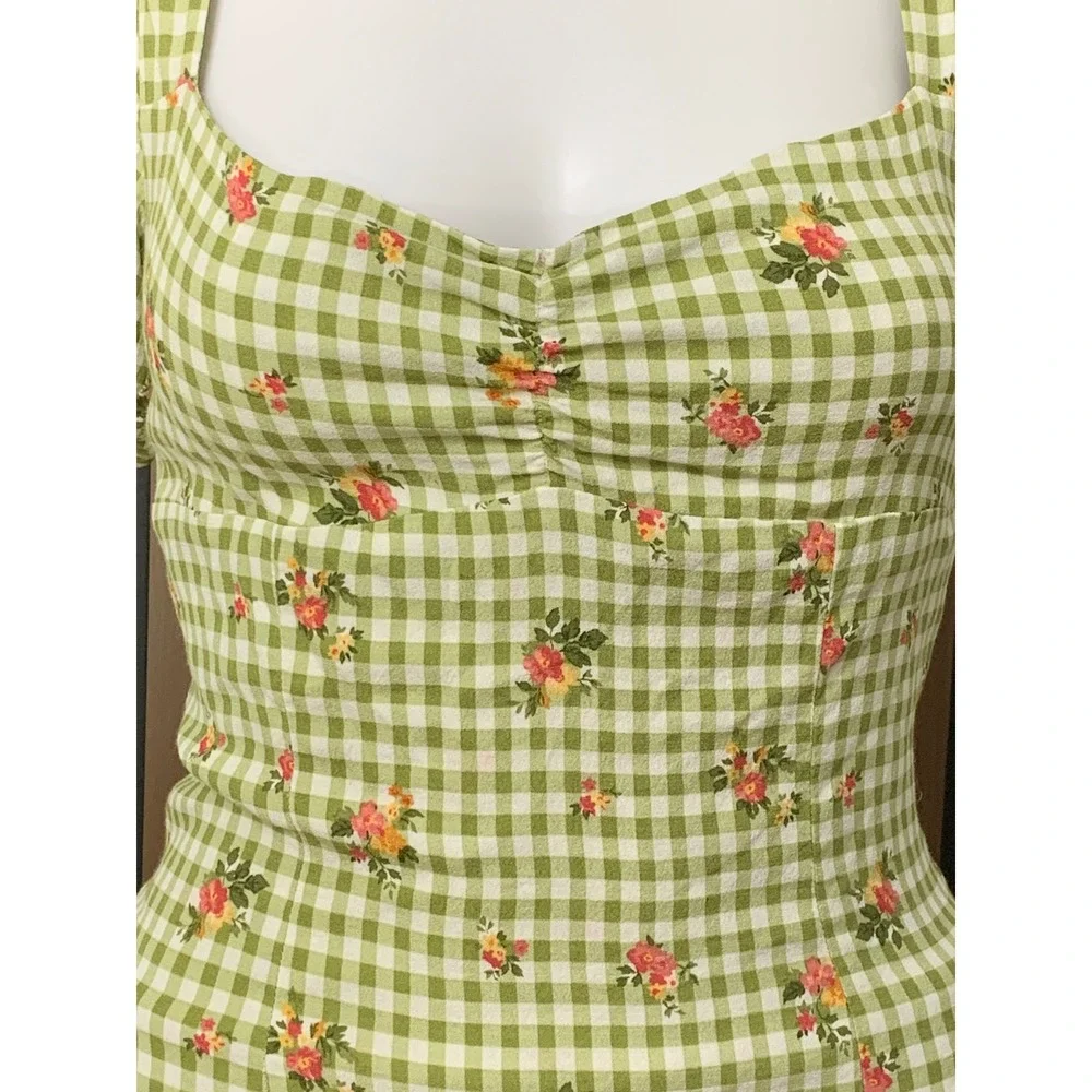 Reformation Green Gingham Floral Smocked Puff Sleeve Top Size 6 Sweetheart Neck